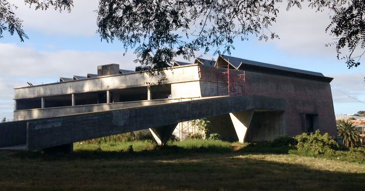 ARTE Y ARQUITECTURA (ART AND ARCHITECTURE) Exposición Serralta