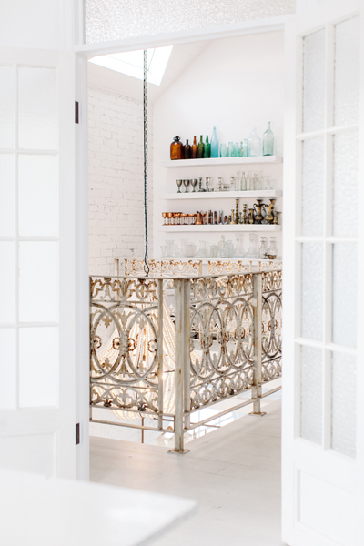 Inmaculado interiorismo para oficina.