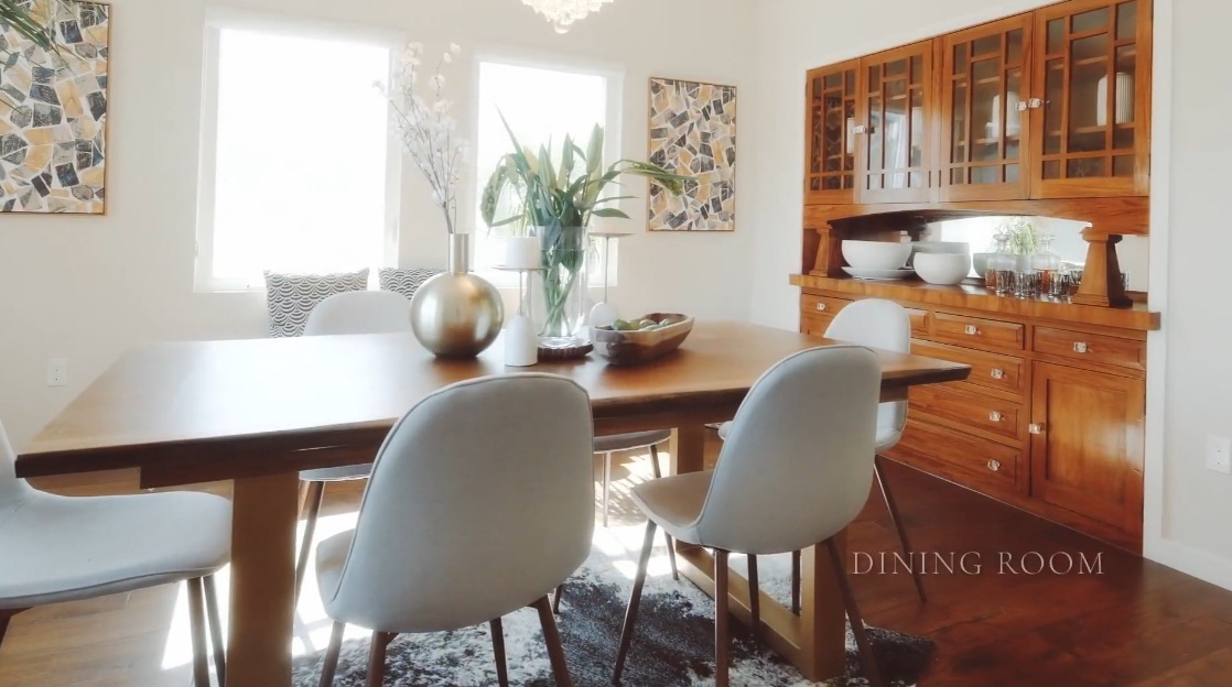 Tour 440 58th St, Oakland, CA vs. 27 Interior Design Photos