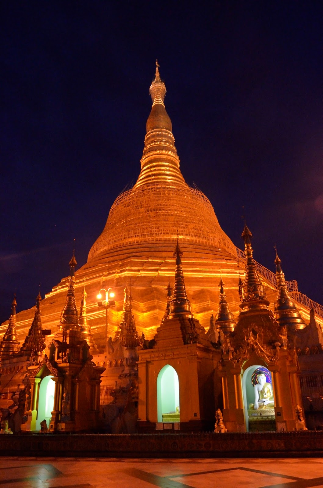 Shwedagon Paya de noche Shwedagon Paya de noche