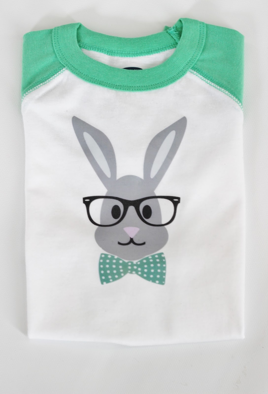 DIY easter shirt with bunny