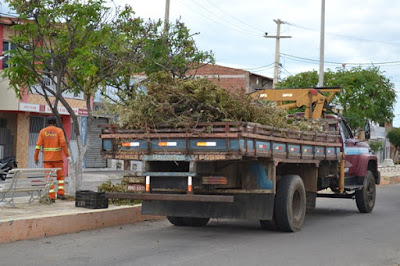 PREFEITURA INICIA LIMPEZA NAS RUAS DE MACAU
