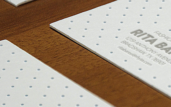 los mejores mockups de tarjeta gratis y de calidad.