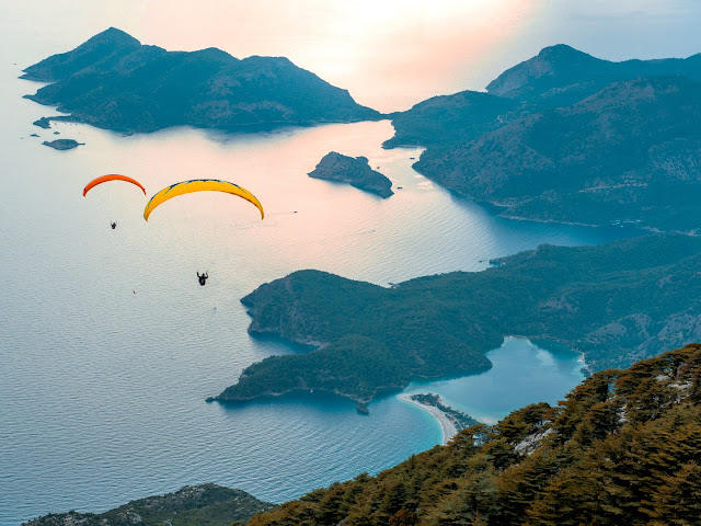 paragliding blue lagoon, blue lagoon turki, berpetualang, Pengalaman Berharga Seumur Hidup