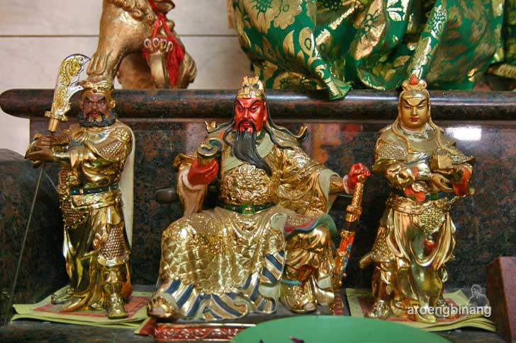 vihara avalokitesvara serang banten