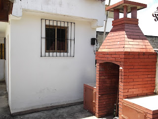 Es un placer, honor, privilegio y Muchísimas Gracias POR SU AMISTAD PROFESIONAL y aprovecho la oportunidad de servirle en servicios inmobiliario, financiero y " VENDER” su propiedad o si tiene algún familiar o amigo que me refiera. Debido a mi formación profesional Bancaria, considero un “plus” o “Fortaleza” a la hora de Asesorar al Cliente tanto en la VENTA como en la COMPRA de SU APARTAMENTO, CASA, TERRENO, GALPÓN, OFICINA, ETC, brindando conocimiento respecto a todas las áreas especializadas que implican el Negocio e Inversión Inmobiliaria. Realizamos: Vender la propiedad con los cinco (5) sentidos Ficha Catastral Solvencia de aseo Solvencia de Hidrocapital Derecho de Frente Milagros Fernández Bienes Raíces Oficina: 0212-4223247 Celular: 04123605721 Correo: milagros.fernandezc21@gmail.com @mfdinero https://www.facebook.com/MILAGROSFERNANDEZS https://www.linkedin.com/in/mfdinero Utilizo Herramientas de publicidad efectivas logrando que la venta de su propiedad (apartamento, casa, terreno, etc) sea más expedita. Asumo cada negociación con respecto, responsabilidad y seriedad. Mis servicios son personalizados adaptados a cada necesidad. Aprovecho el acontecimiento para brindar y manifestar mi negocio: Oficina Inmobiliaria BIENES RAÍCES Si necesita asesoría inmobiliaria en la compra o vender su apartamento, casa, etc. Estamos a la orden. 0212.422.32.47 / 0412.3.605721 Milagros Fernandez Tengo mucho compromiso, afinidad y alianza con mis clientes comprador y vendedor y esto hace que tenga mucha responsabilidad en la Búsqueda de propiedades para vender o comprar, gozo de clientes prósperos en espera. 0212.4223247/04123605721