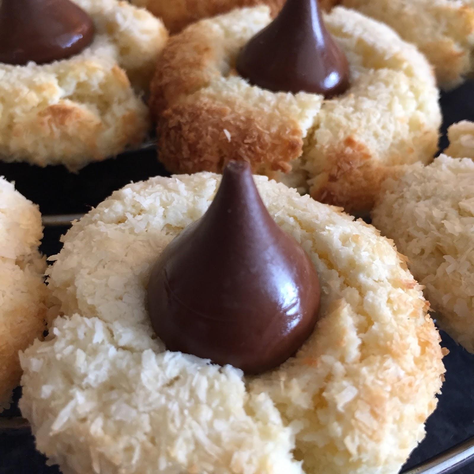 Cintjescookery Hershey Kisses Coconut Cookies