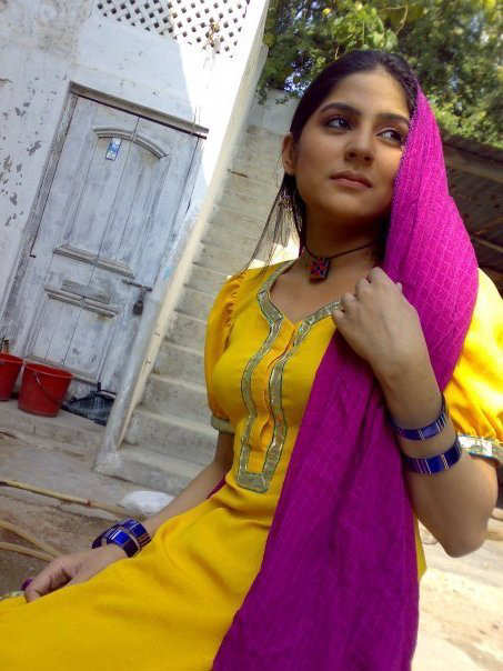 Smalltits lesbo scissor Sanam Baloch In Bikini