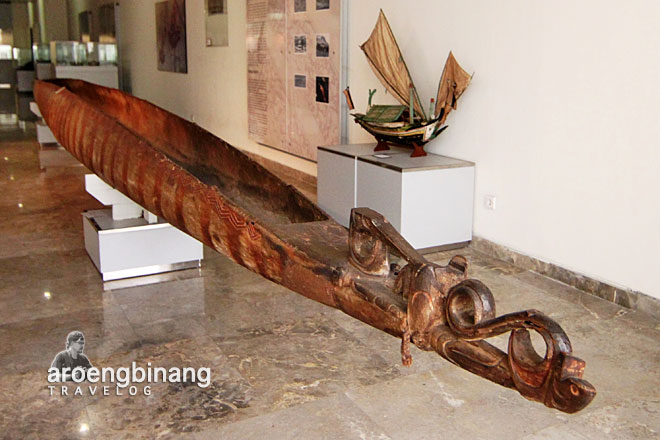 museum nasional indonesia perahu kayu