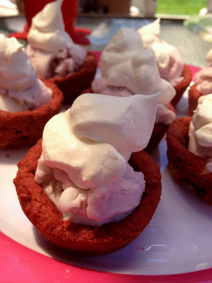 make cookie cups for ice cream