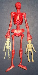 Gun ball Skeletons; Halloween Novelty Toy; Halloween Toy Figures; Halloween Toys; Plastic Skeleton Toy; Pumpkins; Rubber Skeleton; Skeleton Charms; Skeleton Novelties; Skeletons; Sprites; Stretchy Skeletons;