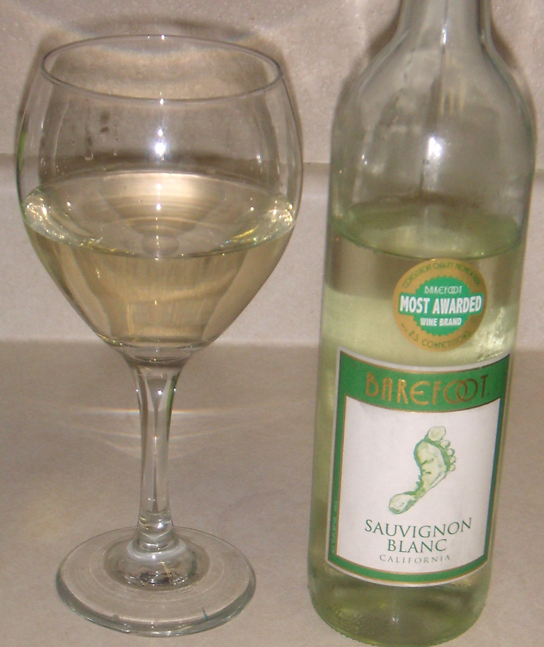 Mommie of 2 Barefoot Wines New Releases