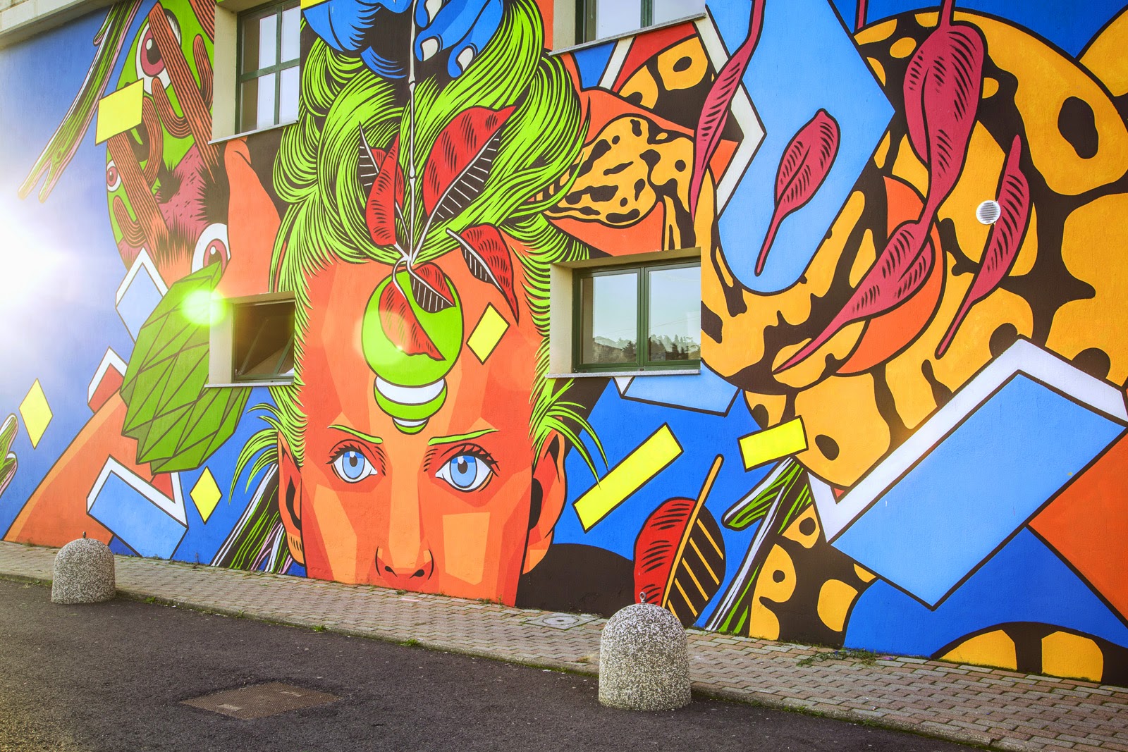 After Gaeta and Terracina, Bicicleta Sem Freio stopped by the city of Pinerolo in Italy to work on a tropical new piece.