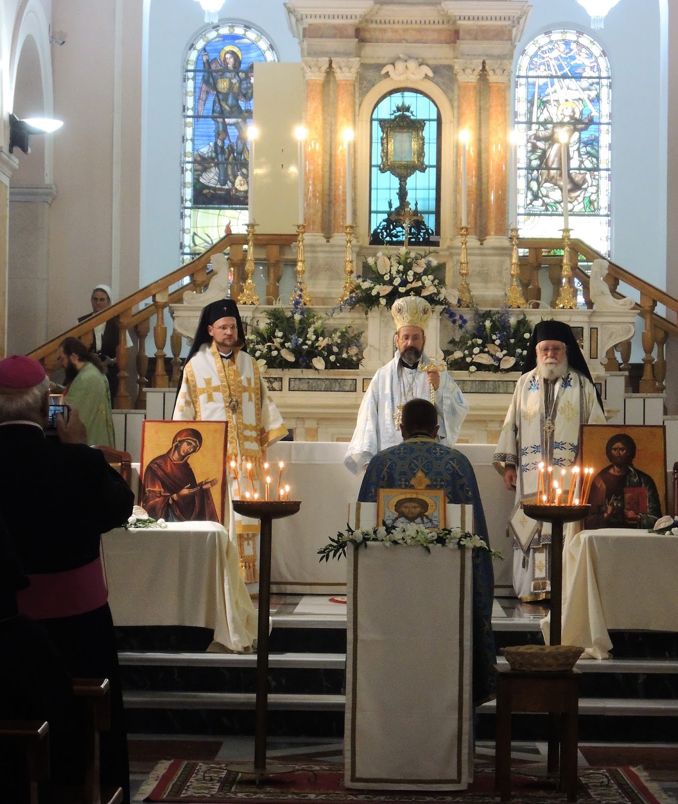 Holy Face of Manoppello: Orthodox Bishops Celebrate Divine Liturgy at 