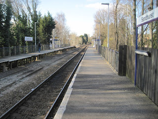 Sandhurst station platform.