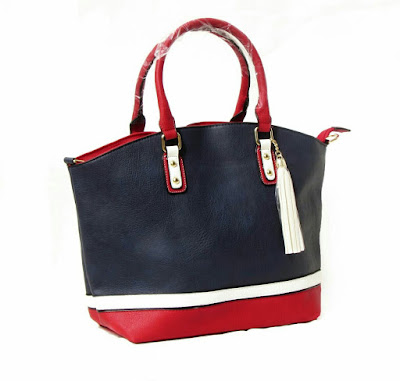 Cartera bicolor Cartera bicolor