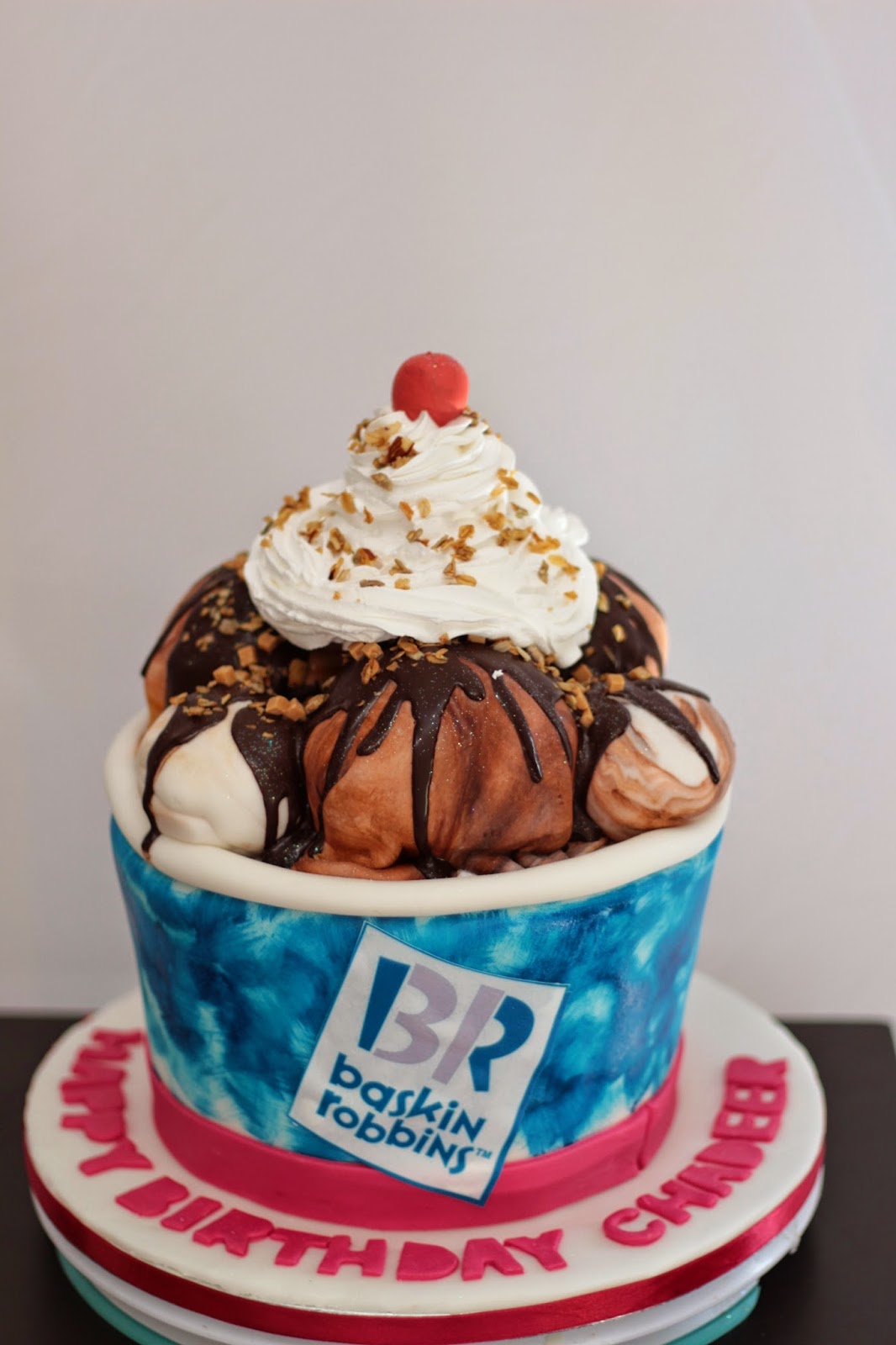 Reem's Cake Boutique Baskin Robbins Cake