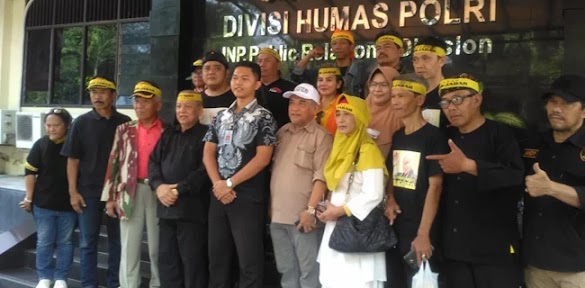 Sambangi Mabes Polri, Pendukung Soeharto Dorong Pemeriksaan Ahmad Basarah Sambangi Mabes Polri, Pendukung Soeharto Dorong Pemeriksaan Ahmad Basarah
