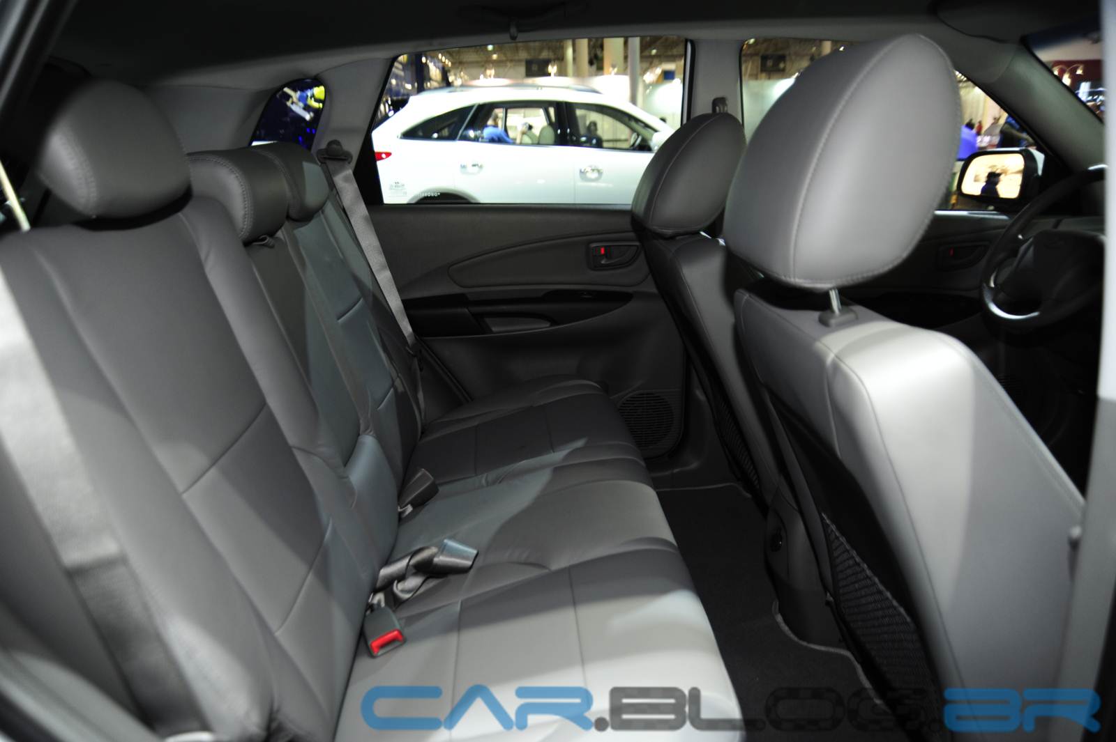 Hyundai Tucson 2013 Flex Automático: preço, consumo, fotos e ficha técnica