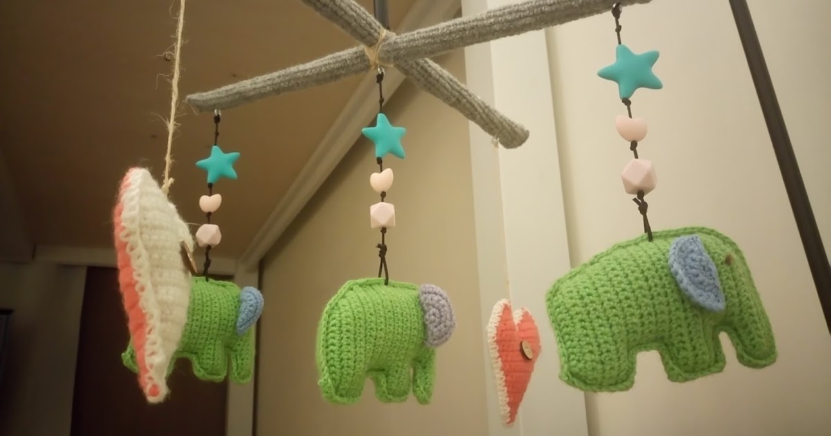 Hattaroita ja keittiöterapiaa DIY Norsumobile vauvalle