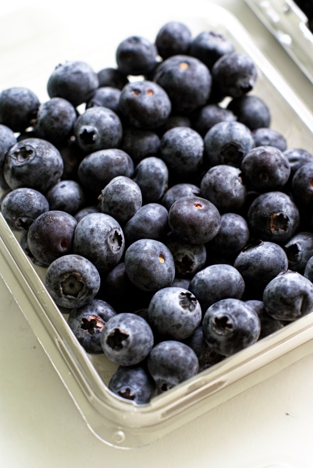 Fresh blueberries for parfaits!