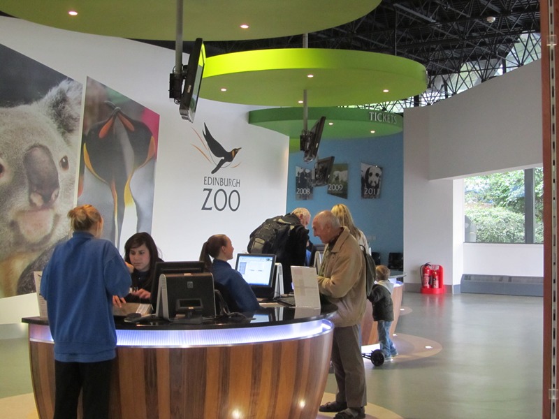 RZSS member New entrance and gift shop at Edinburgh Zoo