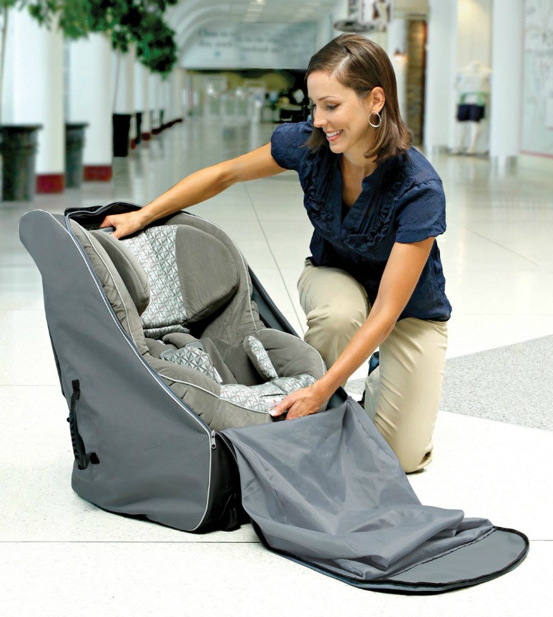 Reviews Chews How Tos To Travel With A Baby Or Toddler And The Less You Pack Have To Lug Around This Includes Your Carry On And Checked Bags We Travel With One Bag For 3 Of Us Makes