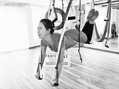 AIRYOGA, CURSOS, AEROPILATES, YOGA AEREO, PILATES AEREO, PILATES,TRAPEZE, TRAPECIO, YOGA AERIEN, AEROPILATES MADRID, AEROPILATES BRASIL Formación Profesores Yoga Aéreo International en Ecuador, curso AeroYoga® y AeroPIlates® Oficial en Quito, Columpio yoga, Columpio Pilates