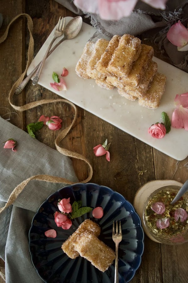 Leche frita de almendras