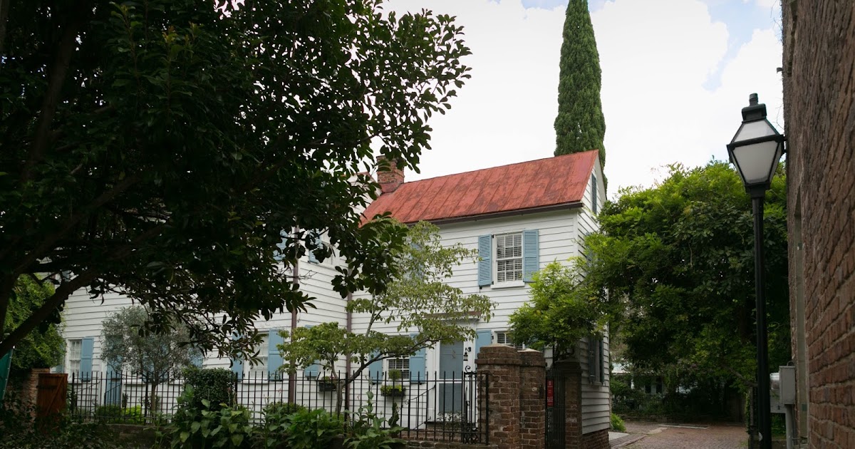 Charleston Daily Photo Teeny, tiny houses of Charleston