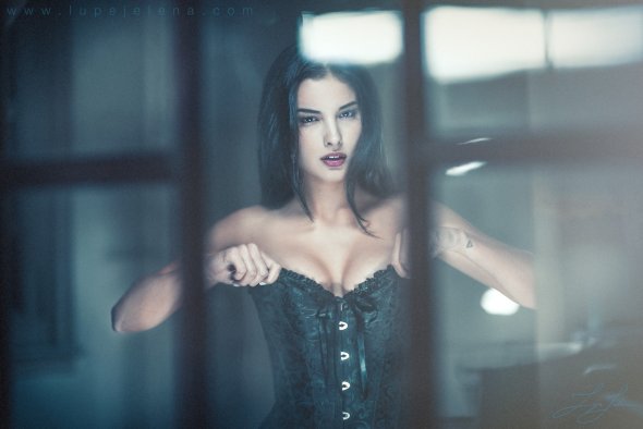 As belas e sensuais modelos na fotografia de Lupe Jelena Lupe Jelena fotografia mulheres modelos fashion beleza sensualidade