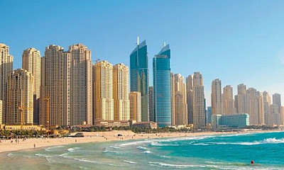 Costa y ciudad de Dubái