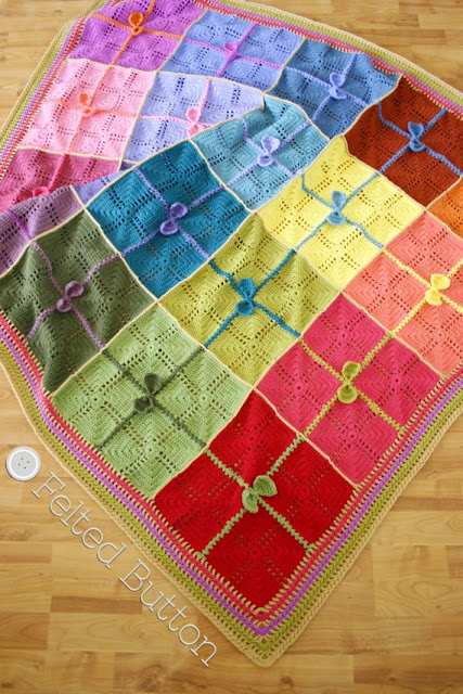 Gifted Blanket crochet pattern by Susan Carlson of Felted Button