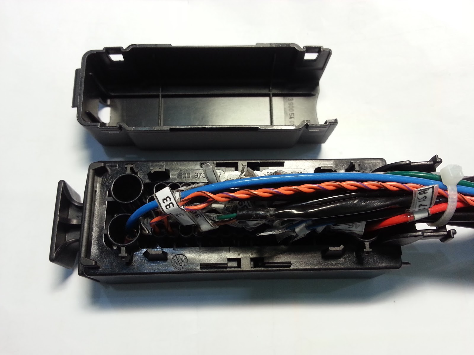 CBX RNS510 & Accessories Passat B6 Dynamic Chassis Control Electronic Suspension