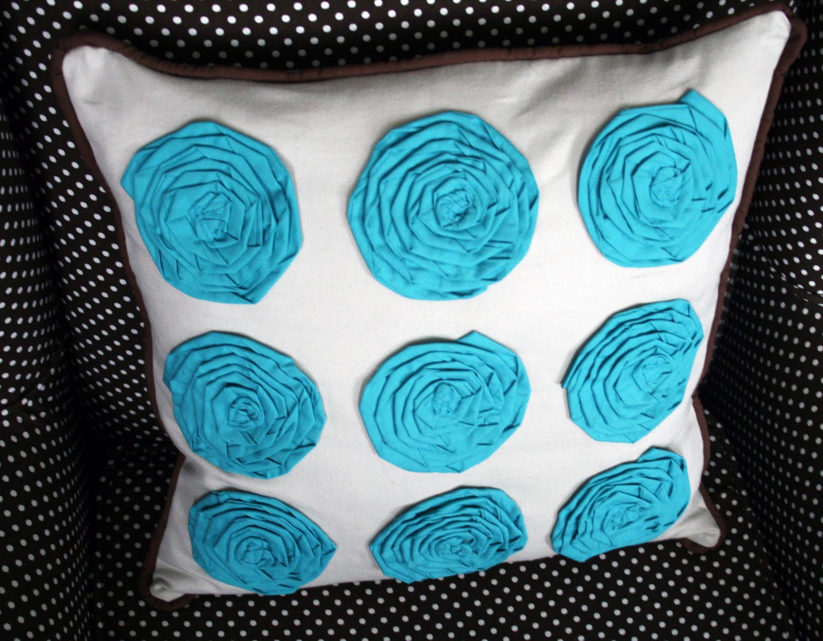 flower pillow pattern