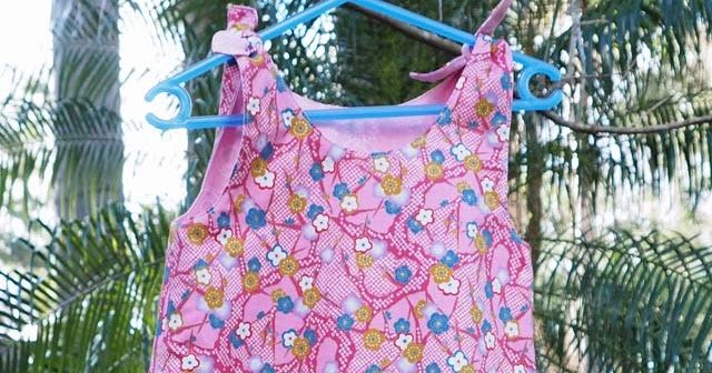 Threading My Way: Eva Dress + Little Shopper Tote ~ Baby Shower Gift
