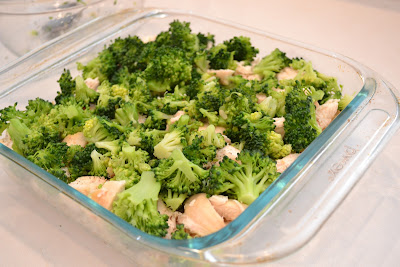 A delicious and easy casserole with layers of rice, chicken, bacon and broccoli. Life-in-the-Lofthouse.com