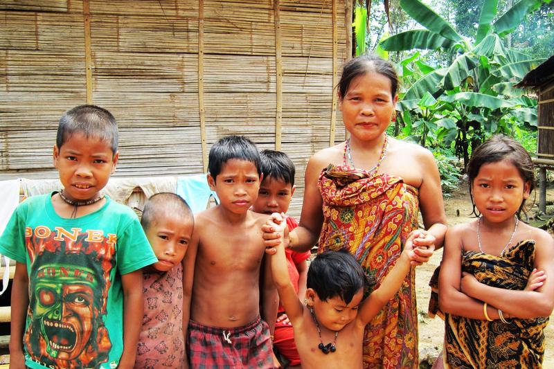 Suku Talang Mamak Bumi Nusantara