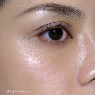 highlighter on bare skin