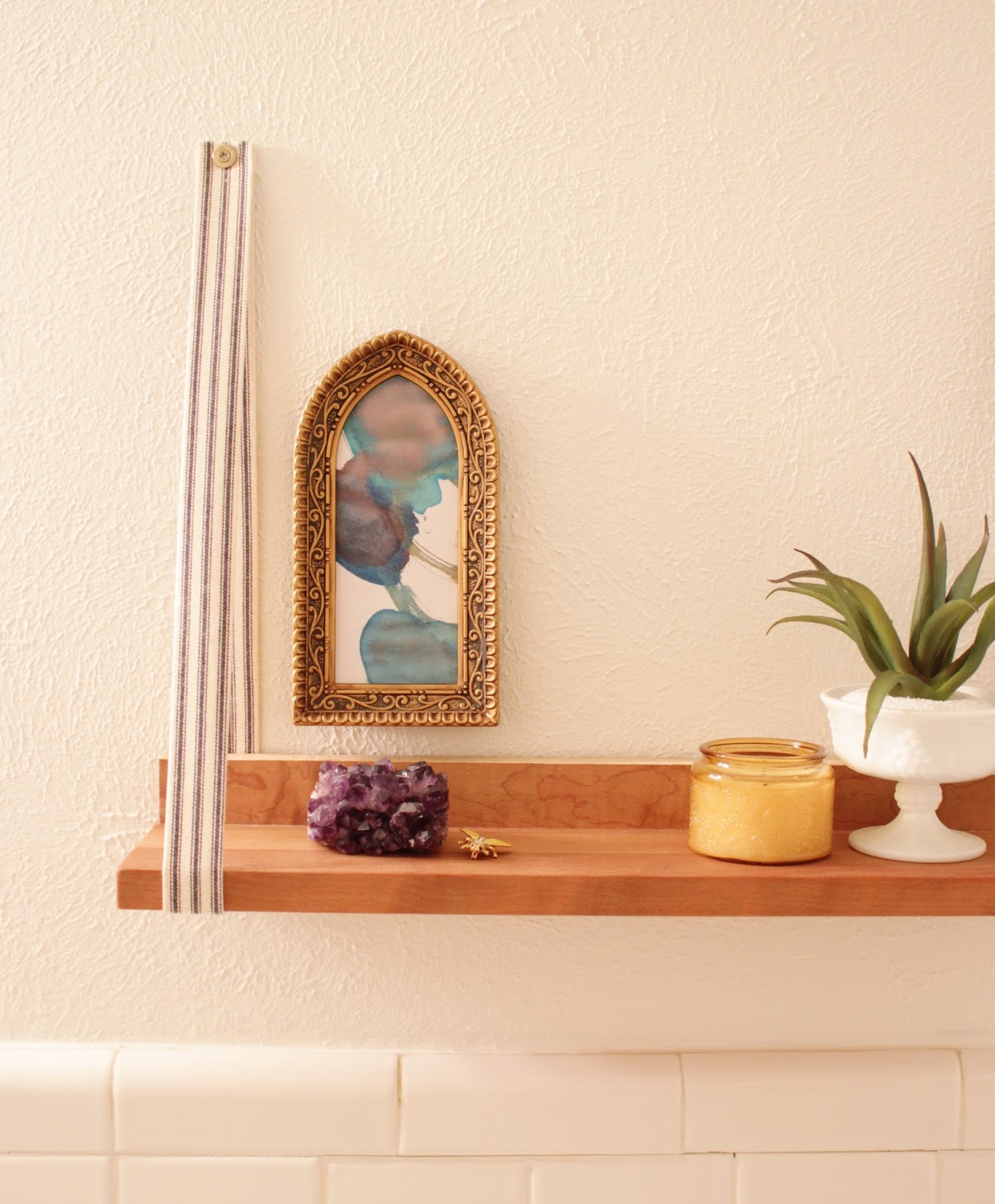 House Homemade 10 Minute Shelf Tutorial