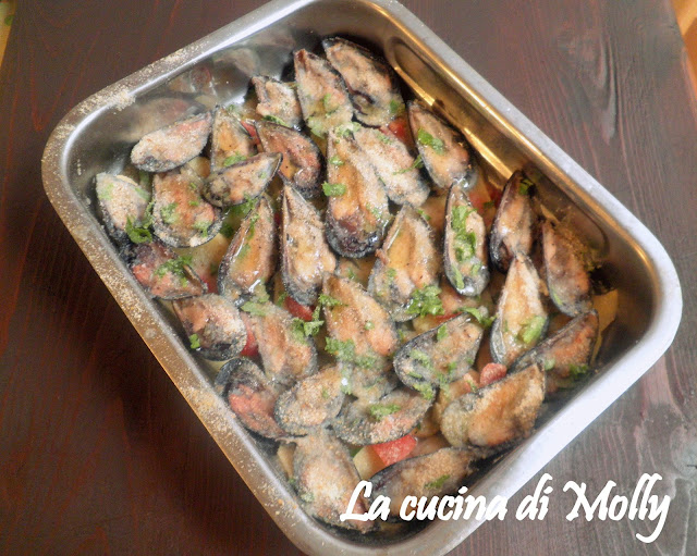 cozze gratinate al forno con patate