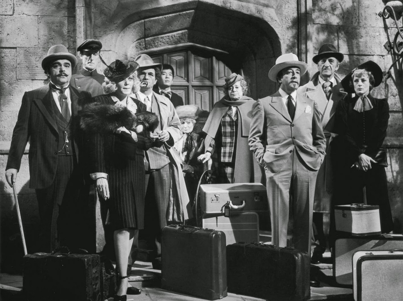 Avengers in Time 1976, Film “Murder by Death” Avengers in Time 1976, Film “Murder by Death”
