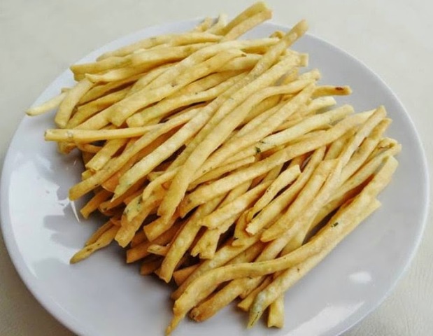 Resep Cara Membuat Kue Kering Stik Bawang Sederhana Yang