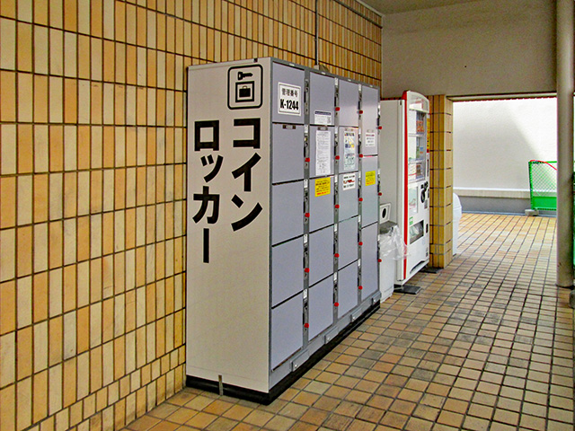荻窪タウンセブン2Fのフジコインロッカー