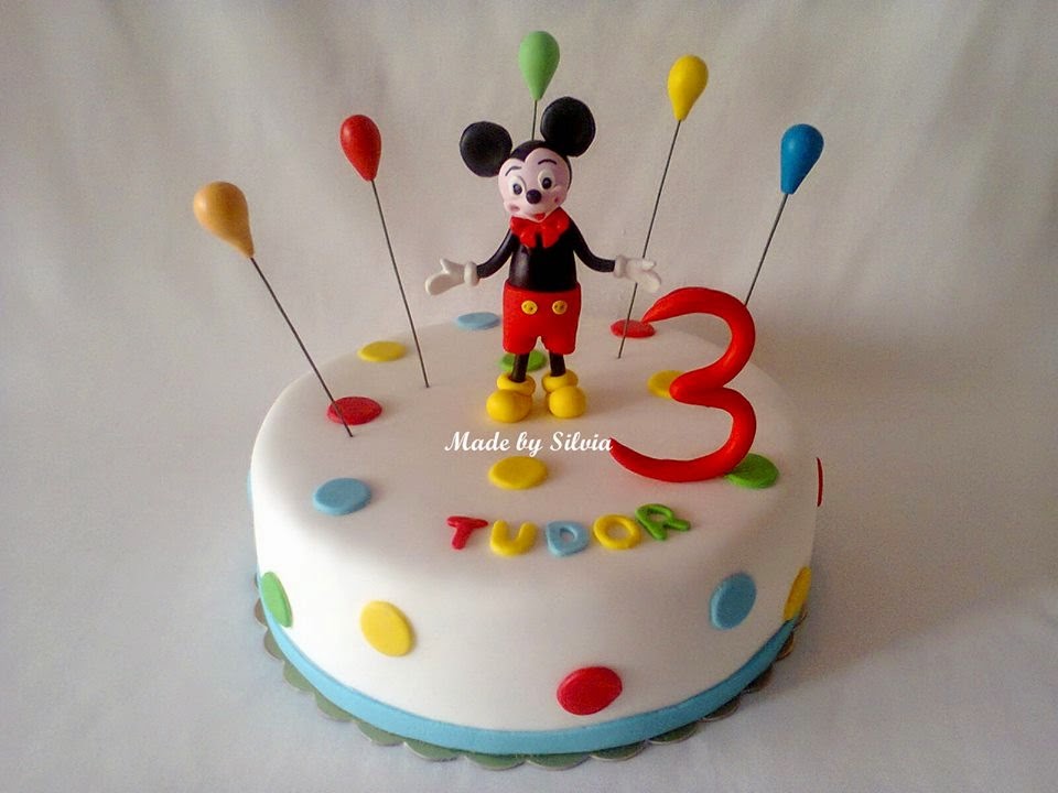 Tort cu Mickey Mouse