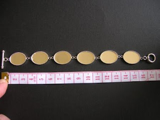 Pet hair bracelet design