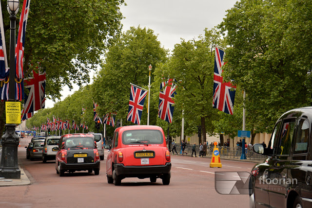  reprezentacyjna droga The Mall – łącząca Trafalgar Square z Pałacem Buckingham