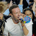 Coldplay recebe Beyoncé e Bruno Mars para uma performance explosiva no Super Bowl