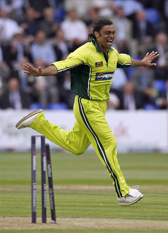 Hot Celebrities: shoaib akhtar