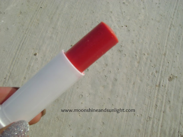 Nivea Fruity Shine Lip Balm in Pink Guava | Review & Swatch
